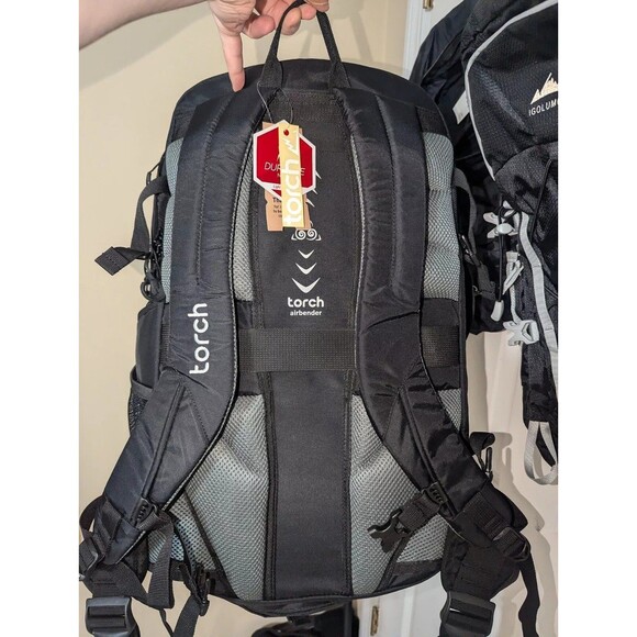TORCH 40L Travel Backpack for Men - Large Carry On - Black NWT - Picture 6 of 10